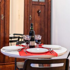 Отель Little Home - Plac Dabrowskiego 12 Польша, Варшава - отзывы, цены и фото номеров - забронировать отель Little Home - Plac Dabrowskiego 12 онлайн в номере