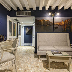 Отель GKK Exclusive Private Suites Venezia Италия, Венеция - отзывы, цены и фото номеров - забронировать отель GKK Exclusive Private Suites Venezia онлайн интерьер отеля фото 3