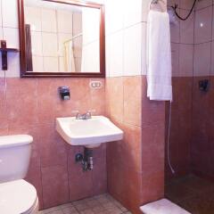 Отель Suites Los Jicaros ванная