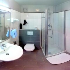 Hotel Drei Kreuz Зальцбург ванная