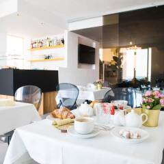 Re Dionisio Boutique Hotel Сиракуза питание