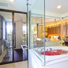 Отель The Rock Hua Hin Boutique Beach Resort ванная фото 2