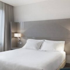 Отель NH Parma Италия, Парма - 1 отзыв об отеле, цены и фото номеров - забронировать отель NH Parma онлайн комната для гостей фото 3