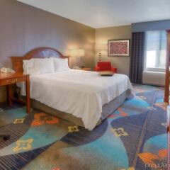 Отель Hampton Inn Milpitas комната для гостей фото 3