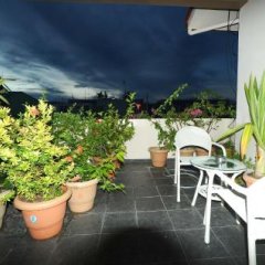Отель Iberry Inn Мальдивы, Северный атолл Мале - отзывы, цены и фото номеров - забронировать отель Iberry Inn онлайн балкон