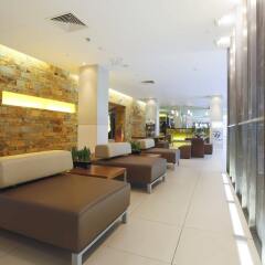 Отель Hilton London Canary Wharf интерьер отеля