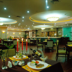 Отель Beijing Spring Hotel Nanyuan Airport Китай, Пекин - отзывы, цены и фото номеров - забронировать отель Beijing Spring Hotel Nanyuan Airport онлайн питание