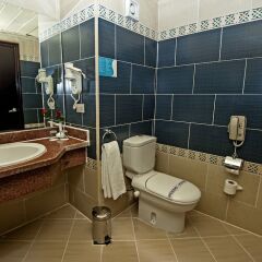 Отель Sentido Mamlouk Palace Resort ванная фото 2