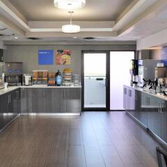Отель Comfort Inn Downtown Charleston питание