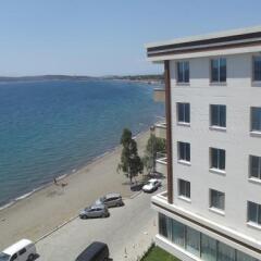 Etap Altinel Aliaga Hotel Турция, Дикили - отзывы, цены и фото номеров - забронировать отель Etap Altinel Aliaga Hotel онлайн пляж фото 2