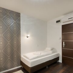 Апартаменты Paulay Downtown сейф в номере