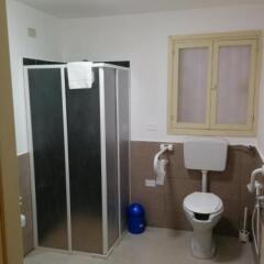 Отель Mamamia Hostel and Guesthouse Италия, Палермо - отзывы, цены и фото номеров - забронировать отель Mamamia Hostel and Guesthouse онлайн ванная