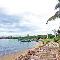 Отель Lawana Escape Beach Resort пляж