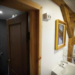 Отель Bedwood Hostel Дания, Копенгаген - 5 отзывов об отеле, цены и фото номеров - забронировать отель Bedwood Hostel онлайн ванная фото 2