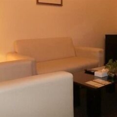 Al Muraqabat Plaza Hotel Apartments. комната для гостей фото 4