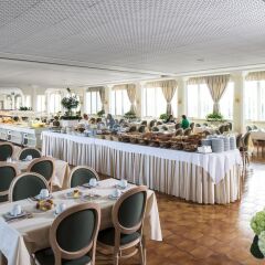 Отель Apollo Hotel Terme Италия, Региональный парк Colli Euganei - отзывы, цены и фото номеров - забронировать отель Apollo Hotel Terme онлайн помещение для мероприятий