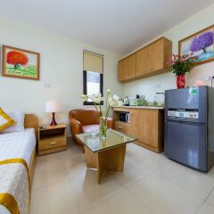 Апартаменты Granda Trung Hoa Apartment в номере фото 2