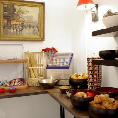 Отель Hôtel Regina Opéra Grands Boulevards в номере