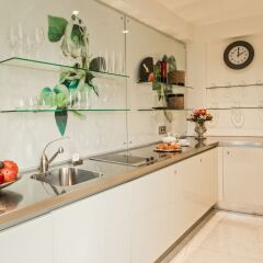 Отель House of Time - Fancy Suite Vienna Австрия, Вена - отзывы, цены и фото номеров - забронировать отель House of Time - Fancy Suite Vienna онлайн в номере фото 2