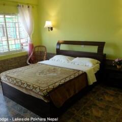 Отель New Pokhara Lodge Непал, Покхара - отзывы, цены и фото номеров - забронировать отель New Pokhara Lodge онлайн сейф в номере