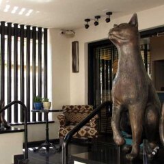 Center Chic Hotel - an Atlas Boutique Hotel Израиль, Тель-Авив - отзывы, цены и фото номеров - забронировать отель Center Chic Hotel - an Atlas Boutique Hotel онлайн интерьер отеля