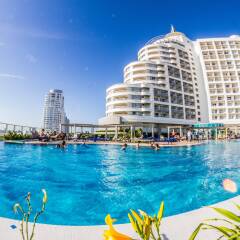 Отель Enjoy Punta del Este бассейн
