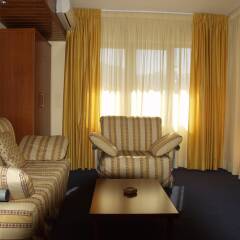 Hotel Pirin комната для гостей