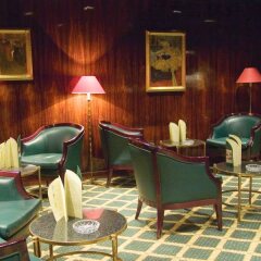Hotel Vip Executive DiplomÁtico Лиссабон гостиничный бар