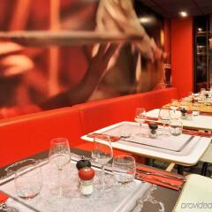 Отель ibis Lille Centre Gares питание