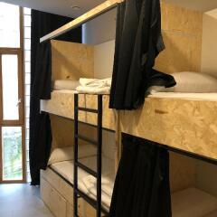 Отель Bcool Santander - Hostel Испания, Сантандер - 1 отзыв об отеле, цены и фото номеров - забронировать отель Bcool Santander - Hostel онлайн ванная