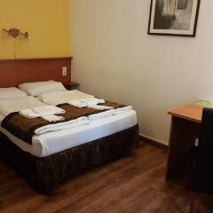King's Hotel комната для гостей фото 4