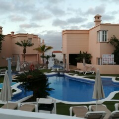 Отель Bahía Fañabe Suites бассейн