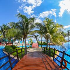 Отель Oasis Cancun Lite бассейн