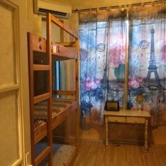 Отель Funky Monkey Hostel Болгария, Пловдив - отзывы, цены и фото номеров - забронировать отель Funky Monkey Hostel онлайн удобства в номере фото 2