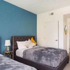 Отель Brand New Downtown LA Luxury Penthouse комната для гостей фото 2