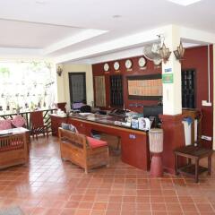 Отель Anantara Lawana Koh Samui Resort Самуи гостиничный бар