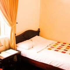 Отель Binh Minh Sunrise Hotel Вьетнам, Хюэ - отзывы, цены и фото номеров - забронировать отель Binh Minh Sunrise Hotel онлайн балкон
