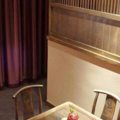 Отель Chengdu Folk Inn сауна