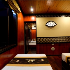 Отель V'Spirit Classic Cruises развлечения
