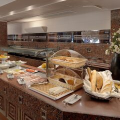 Отель Holiday Inn Athens Attica Av. Airport West питание фото 2