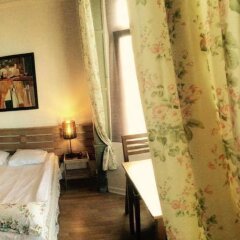 Отель Appart-hotel Maison de la Lune - petite Auberge d'Etterbeek Бельгия, Брюссель - отзывы, цены и фото номеров - забронировать отель Appart-hotel Maison de la Lune - petite Auberge d'Etterbeek онлайн комната для гостей фото 4