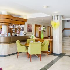 Отель Holiday Club Heviz Венгрия, Хевиз - отзывы, цены и фото номеров - забронировать отель Holiday Club Heviz онлайн гостиничный бар