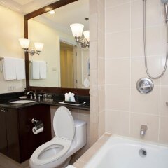 Отель Ascott Makati Филиппины, Макати - отзывы, цены и фото номеров - забронировать отель Ascott Makati онлайн ванная фото 2
