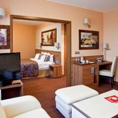 Haston City Hotel комната для гостей