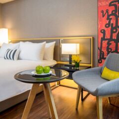 Отель Travelodge Sukhumvit 11 комната для гостей фото 4