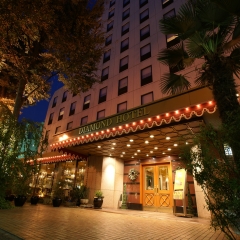 Отель Diamond Hotel Япония, Токио - 1 отзыв об отеле, цены и фото номеров - забронировать отель Diamond Hotel онлайн вид на фасад