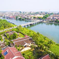 Отель Pho Hoi Riverside Resort Хойан приотельная территория