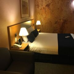 Desert Cave Hotel удобства в номере