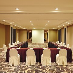 Отель Vistana Kuala Lumpur Titiwangsa Малайзия, Куала-Лумпур - отзывы, цены и фото номеров - забронировать отель Vistana Kuala Lumpur Titiwangsa онлайн помещение для мероприятий фото 2