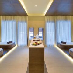 Отель Pine Cliffs Ocean Suites, a Luxury Collection Resort & Spa комната для гостей